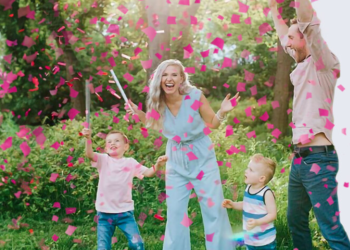 Discover the Earliest Gender Reveal with SneakPeek®: A Simple, Accurate, and Empowering Choice for Expecting Parents